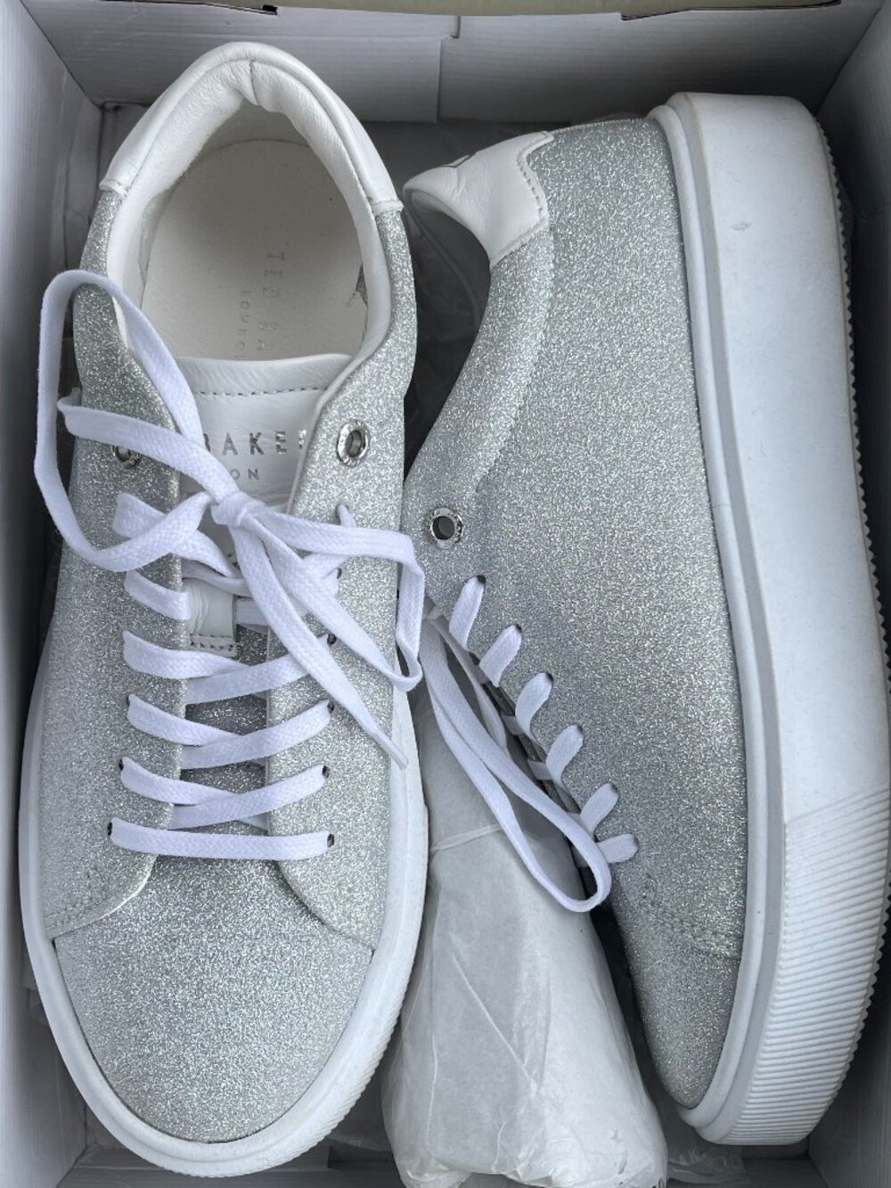 TED BAKER Glitzzy glitter platform trainer in silver - Size 7